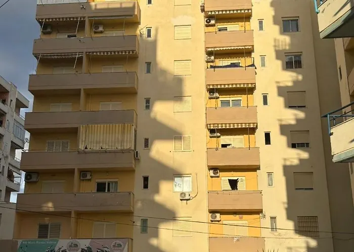 Christina's * Vlorë