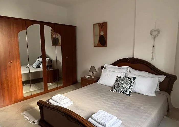 Christina's * Vlorë